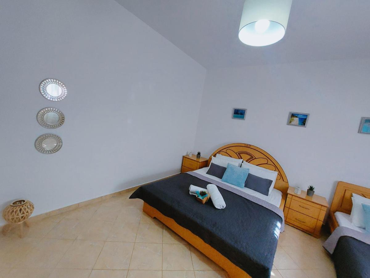 Orange Guest House Dhermi Bagian luar foto