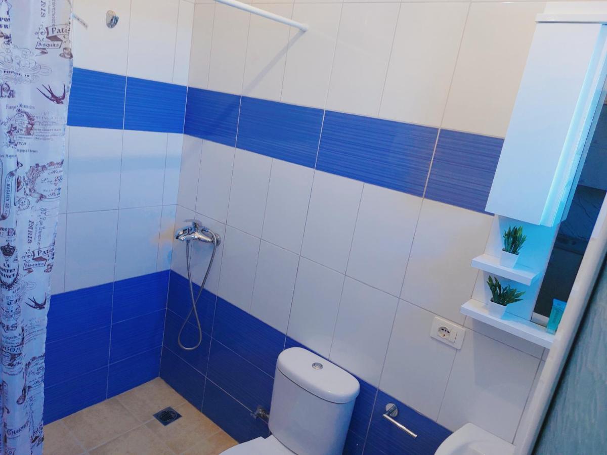 Orange Guest House Dhermi Bagian luar foto