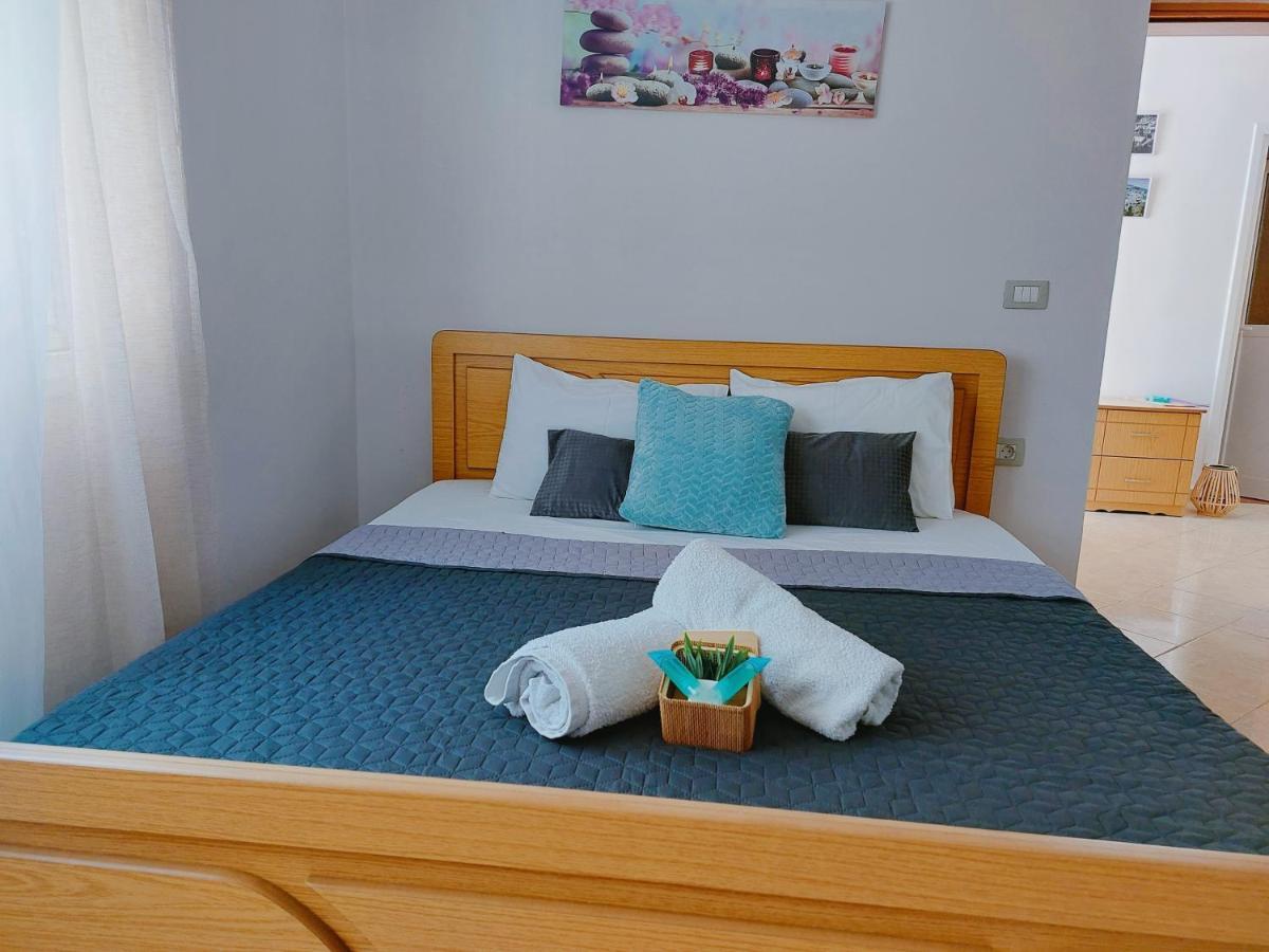 Orange Guest House Dhermi Bagian luar foto