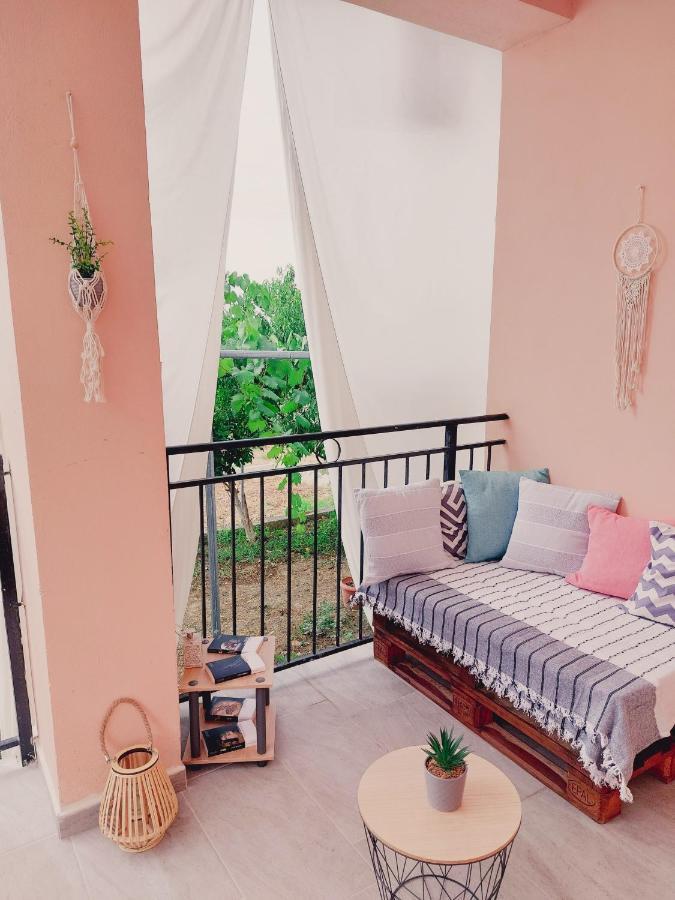 Orange Guest House Dhermi Bagian luar foto